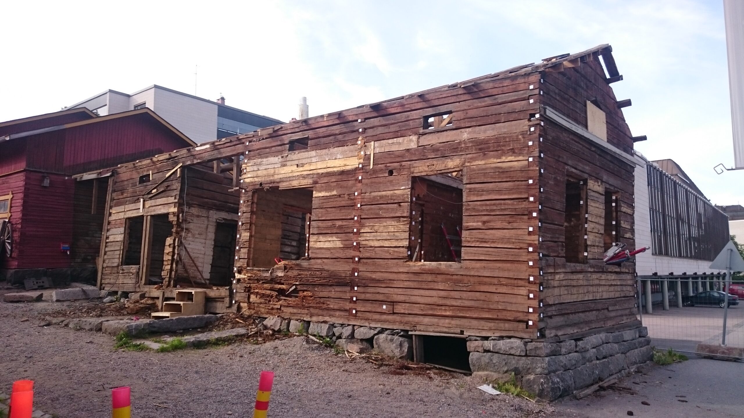Hirsikorjaus tarpeen